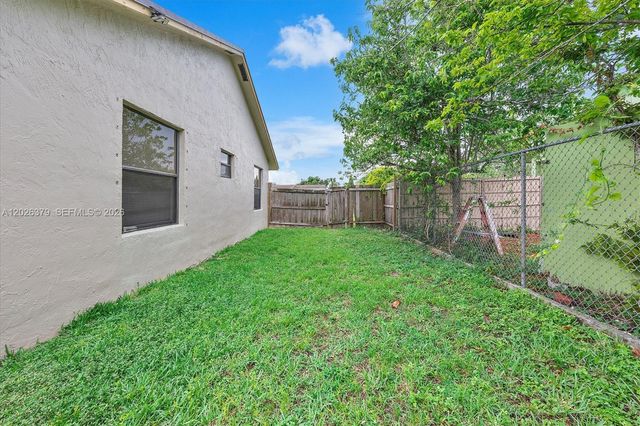 16110 SW 300th St, Homestead, FL 33033