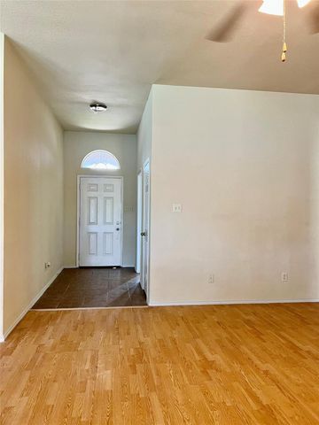 1801 Kathryn Court, Arlington, TX 76018