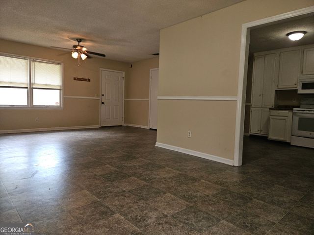 214 John Paul Avenue, Statesboro, GA 30458