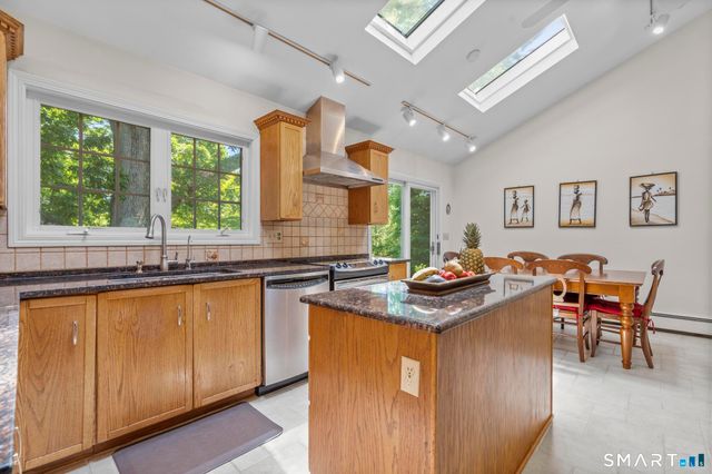42 Akbar Road, Stamford, CT 06902