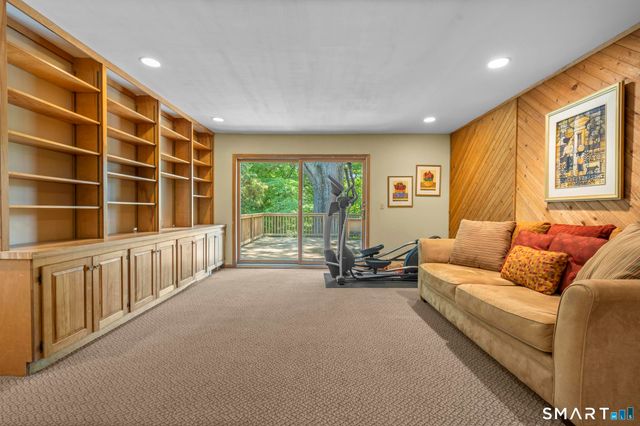 42 Akbar Road, Stamford, CT 06902