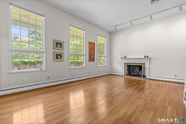 42 Akbar Road, Stamford, CT 06902