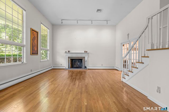42 Akbar Road, Stamford, CT 06902