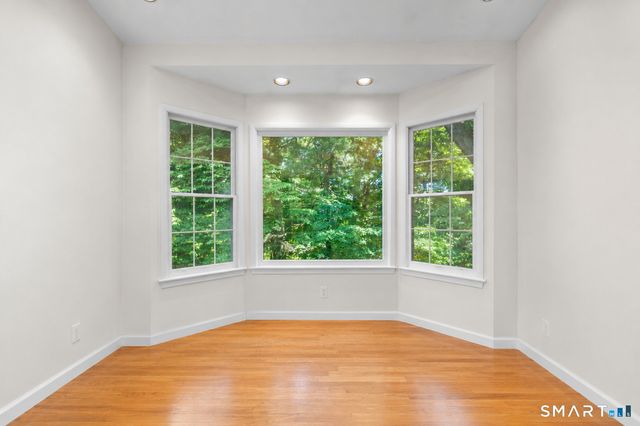 42 Akbar Road, Stamford, CT 06902