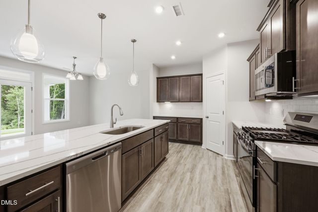 135 Railcar Way, Clayton, NC 27520