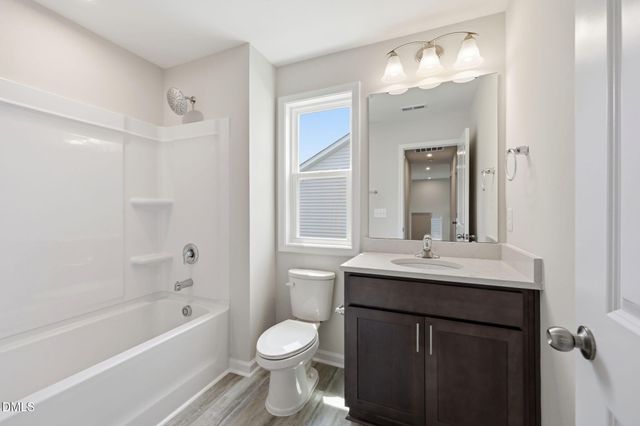 135 Railcar Way, Clayton, NC 27520