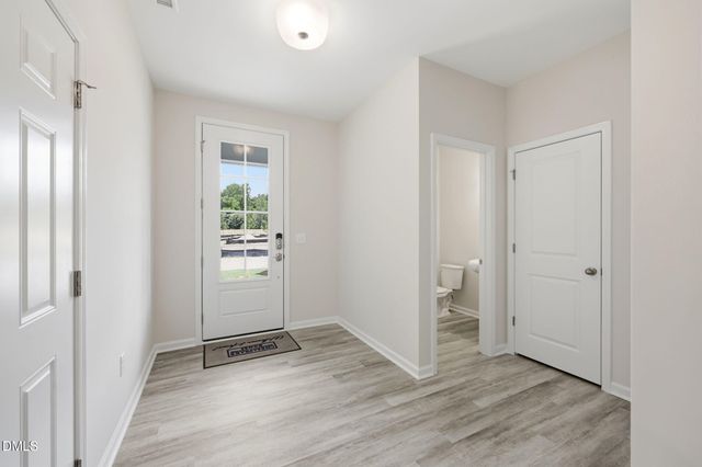 135 Railcar Way, Clayton, NC 27520