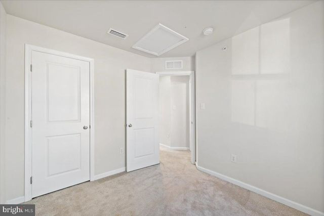 2142 CROSS COUNTRY RD, Northampton, PA 18067