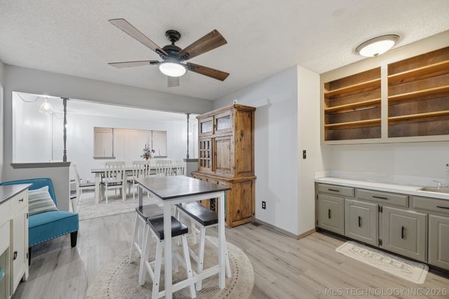 24812 E 114th Street S, Broken Arrow, OK 74014