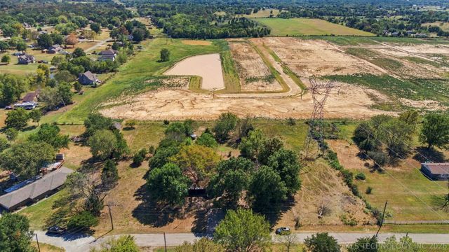 24812 E 114th Street S, Broken Arrow, OK 74014