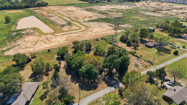 24812 E 114th Street S, Broken Arrow, OK 74014