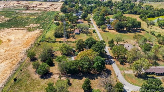 24812 E 114th Street S, Broken Arrow, OK 74014