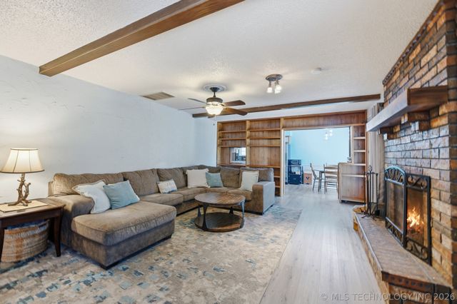 24812 E 114th Street S, Broken Arrow, OK 74014