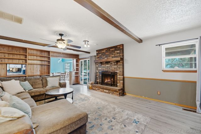 24812 E 114th Street S, Broken Arrow, OK 74014