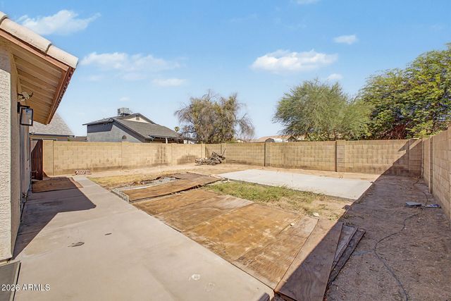 1621 E DARREL Road, Phoenix, AZ 85042