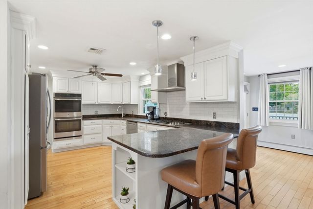 21 Kent Rd, Weymouth, MA 02190