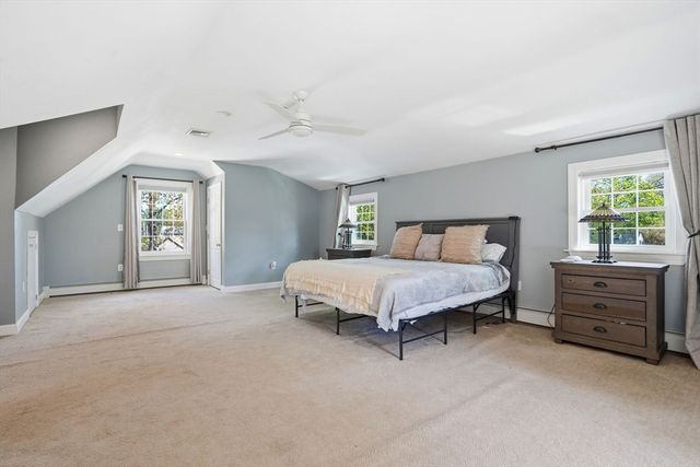 21 Kent Rd, Weymouth, MA 02190