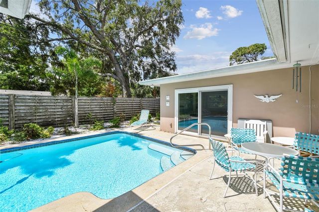 3072 KEENE PARK DRIVE, Largo, FL 33771