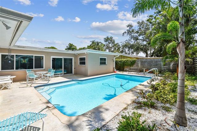 3072 KEENE PARK DRIVE, Largo, FL 33771