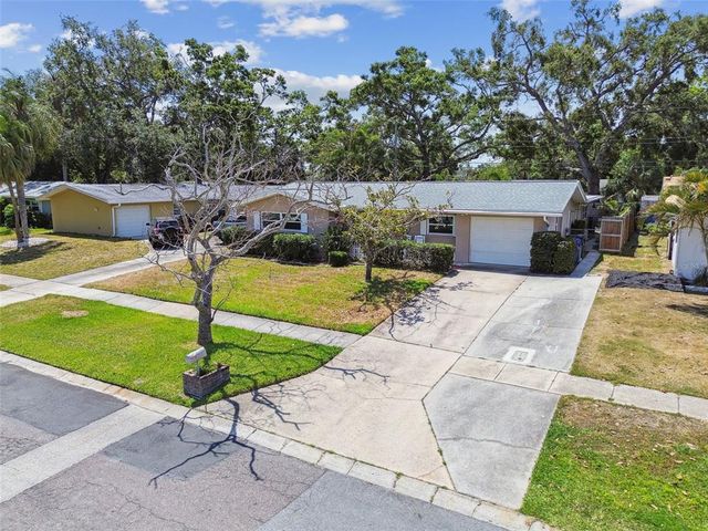 3072 KEENE PARK DRIVE, Largo, FL 33771