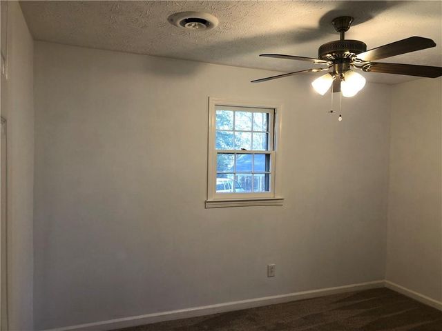 4079 Garden Circle, Acworth, GA 30101