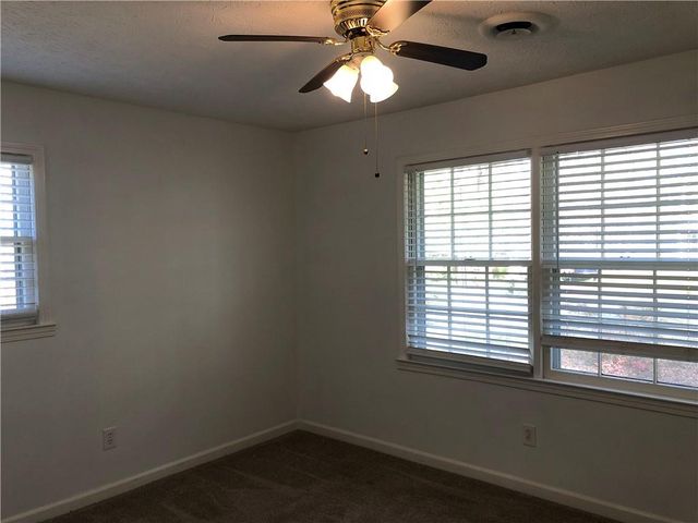 4079 Garden Circle, Acworth, GA 30101