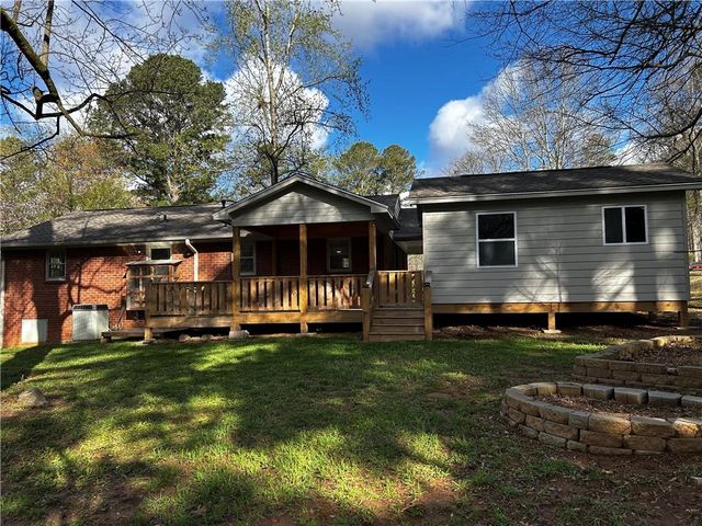 4079 Garden Circle, Acworth, GA 30101