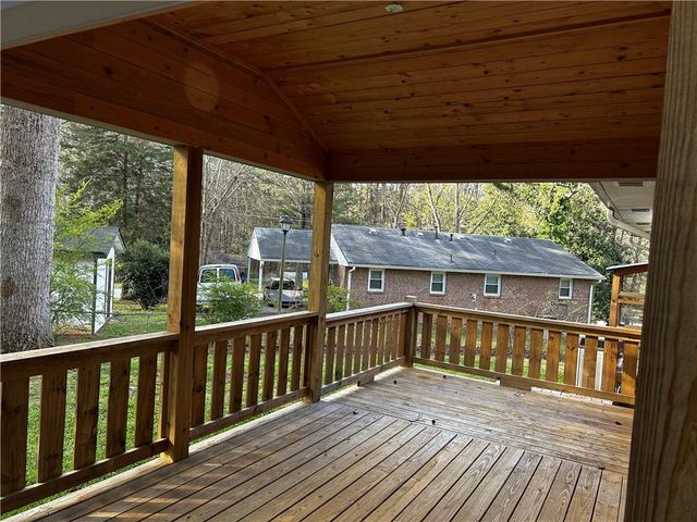 4079 Garden Circle, Acworth, GA 30101