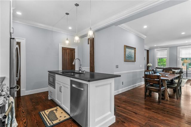 44 Bradford Street 49, Bristol, RI 02809