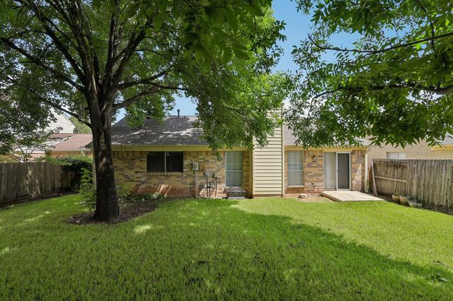 4406 Alamo Avenue, Sugar Land, TX 77479
