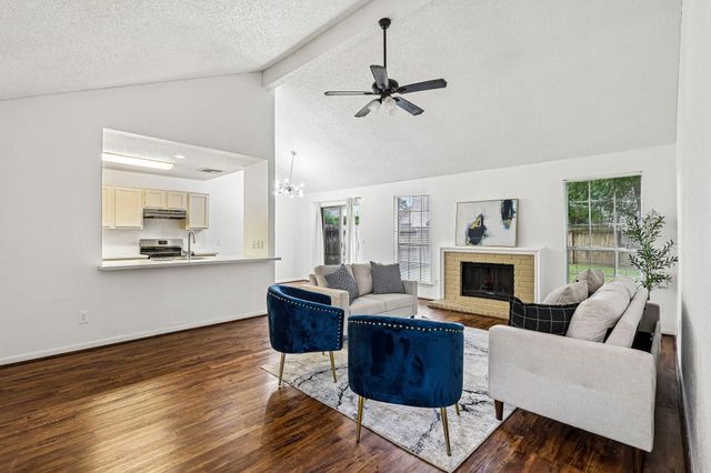 4406 Alamo Avenue, Sugar Land, TX 77479