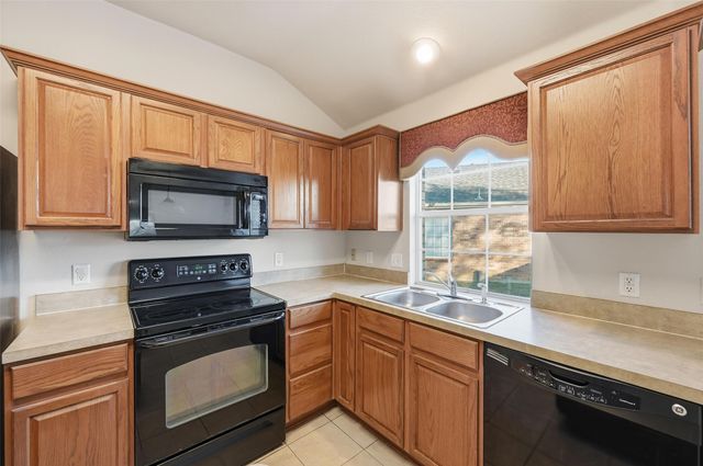 8445 Asheville Lane, Fort Worth, TX 76123