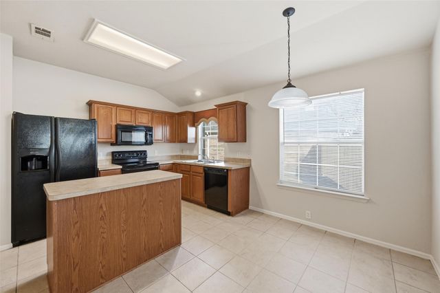 8445 Asheville Lane, Fort Worth, TX 76123