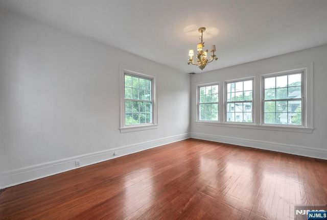 103 N Walnut Street, Ridgewood, NJ 07450