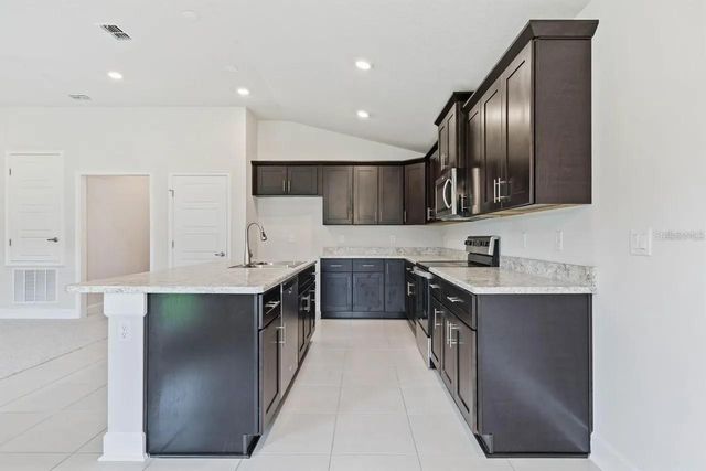 45 BUNKER HILL DRIVE, Palm Coast, FL 32137