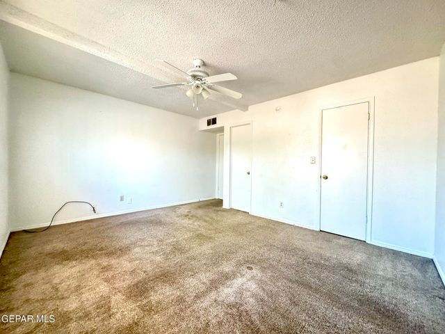 2218 Seagull Drive, El Paso, TX 79936
