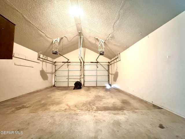 2218 Seagull Drive, El Paso, TX 79936