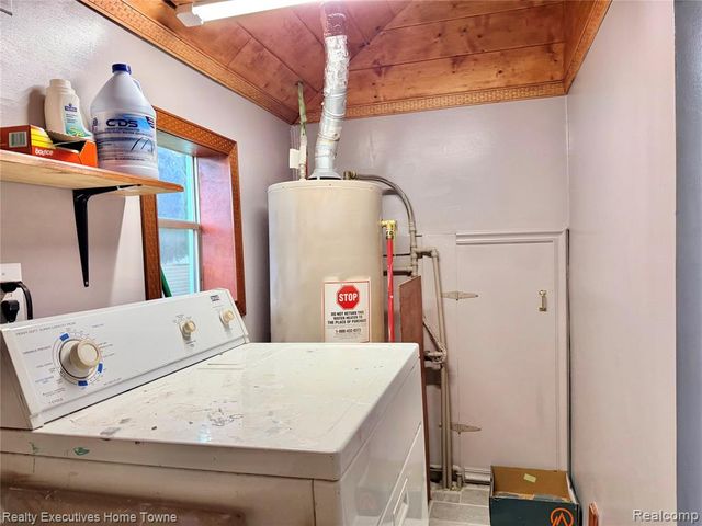 38303 Little Mack Avenue, Clinton Township, MI 48036