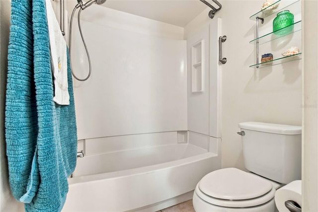 7294 CLOISTER DRIVE 23, Sarasota, FL 34231
