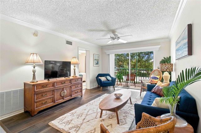 7294 CLOISTER DRIVE 23, Sarasota, FL 34231