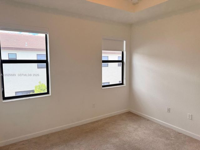 12875 SW 231st Ter, Miami, FL 33170