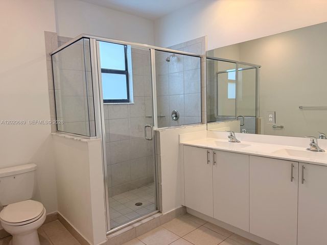 12875 SW 231st Ter, Miami, FL 33170