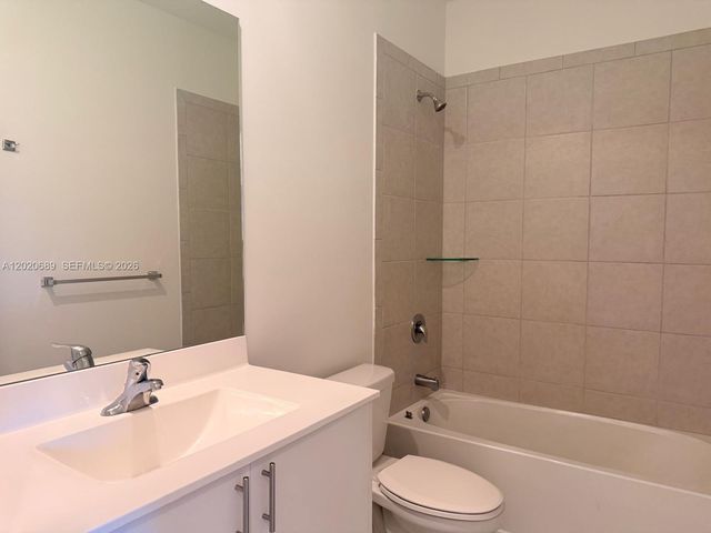 12875 SW 231st Ter, Miami, FL 33170