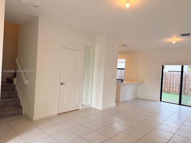 12875 SW 231st Ter, Miami, FL 33170