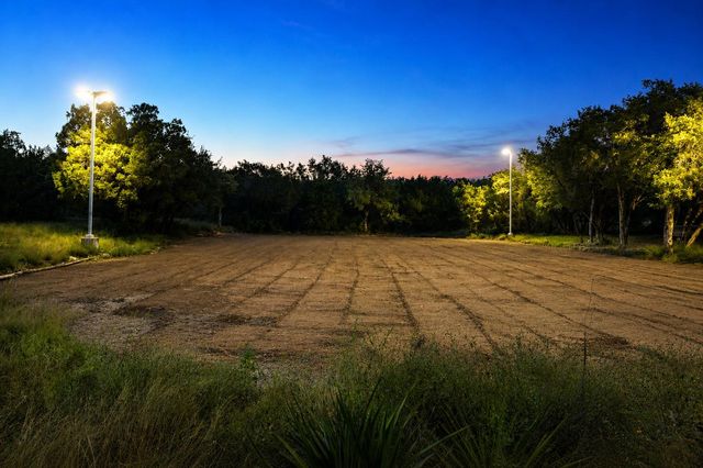 1906 Bee Creek RD, Spicewood, TX 78669