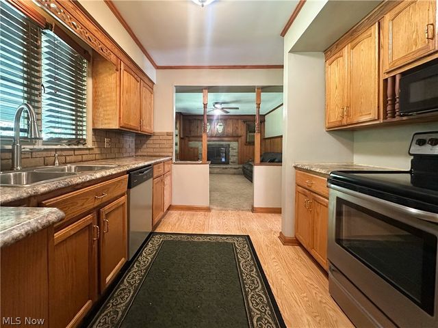 458 Hogarth Avenue, Niles, OH 44446