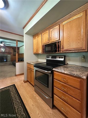 458 Hogarth Avenue, Niles, OH 44446