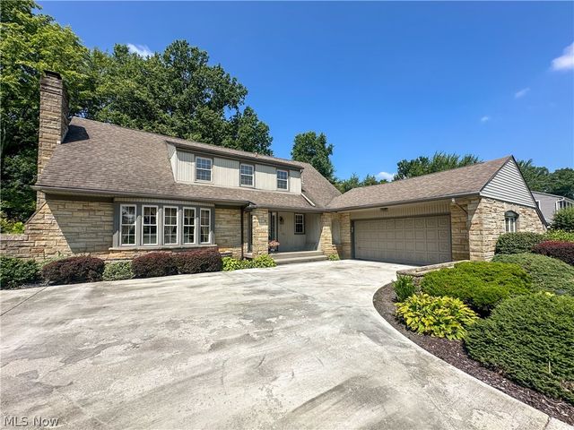 458 Hogarth Avenue, Niles, OH 44446