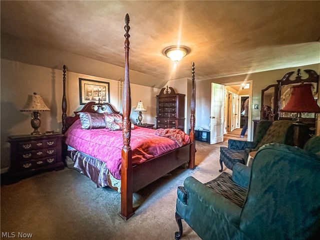 458 Hogarth Avenue, Niles, OH 44446