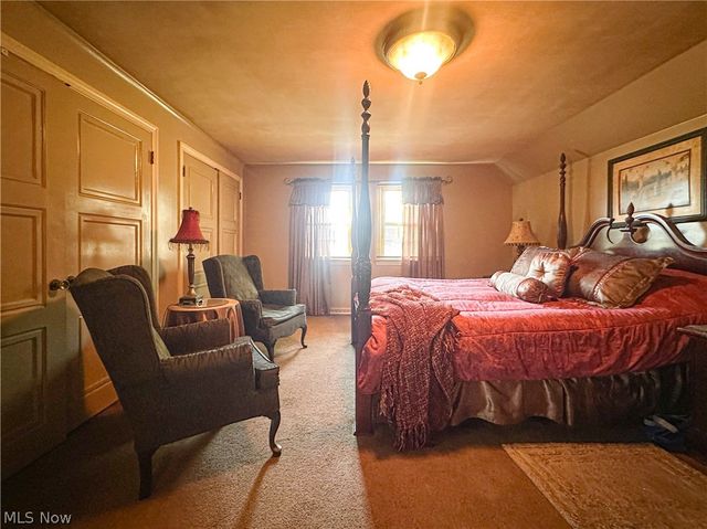 458 Hogarth Avenue, Niles, OH 44446